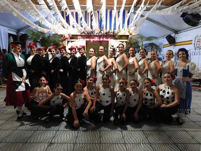 La Casa regional de Ceuta en Melilla inauguró su caseta de feria en el recinto ferial de Melilla con un maravilloso ambiente.